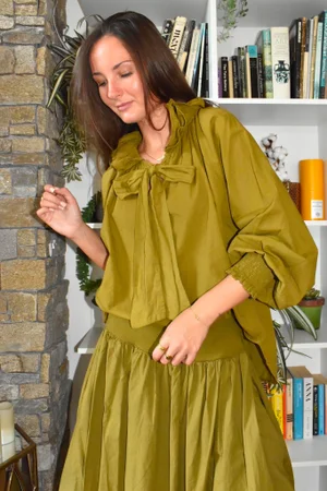 Larc Poet Blouse Olive 